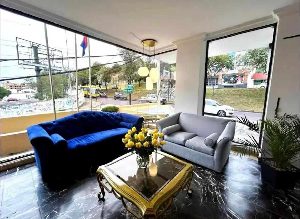 Suite Con Vista La Carolina Quito 0*,  Ecuador